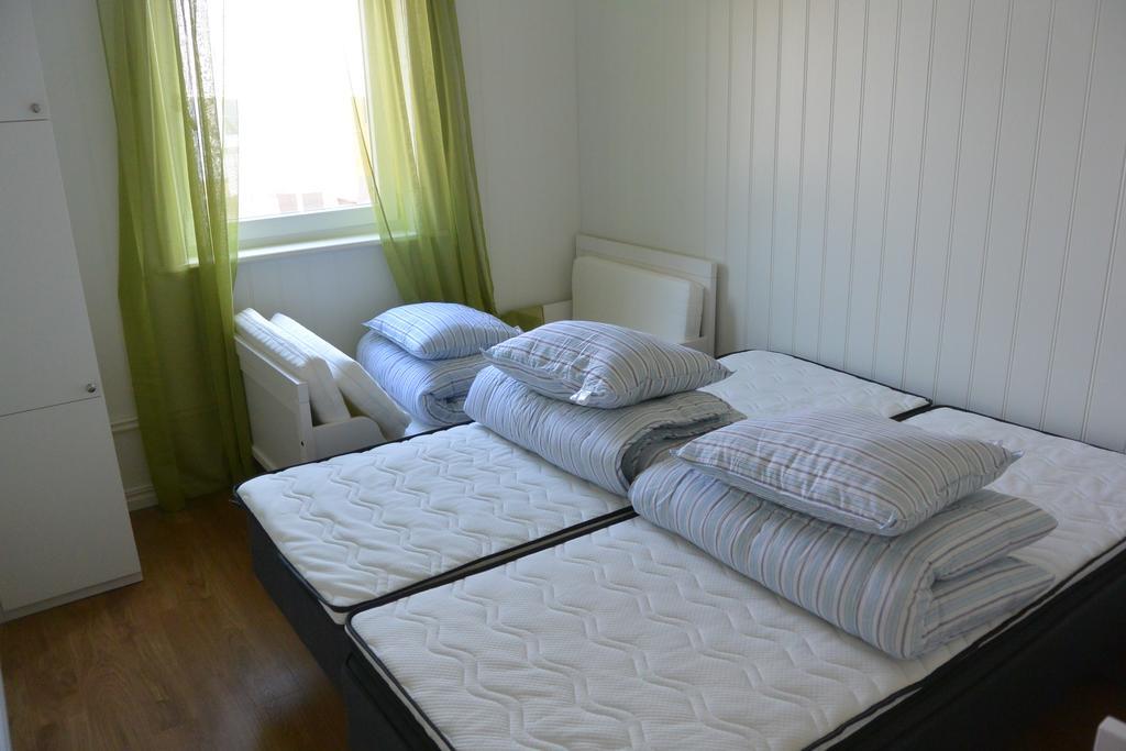 Hotel Oxgarden Vimmerby Habitación foto